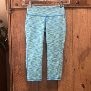 Like new! Never worn! Girls cropped leggings